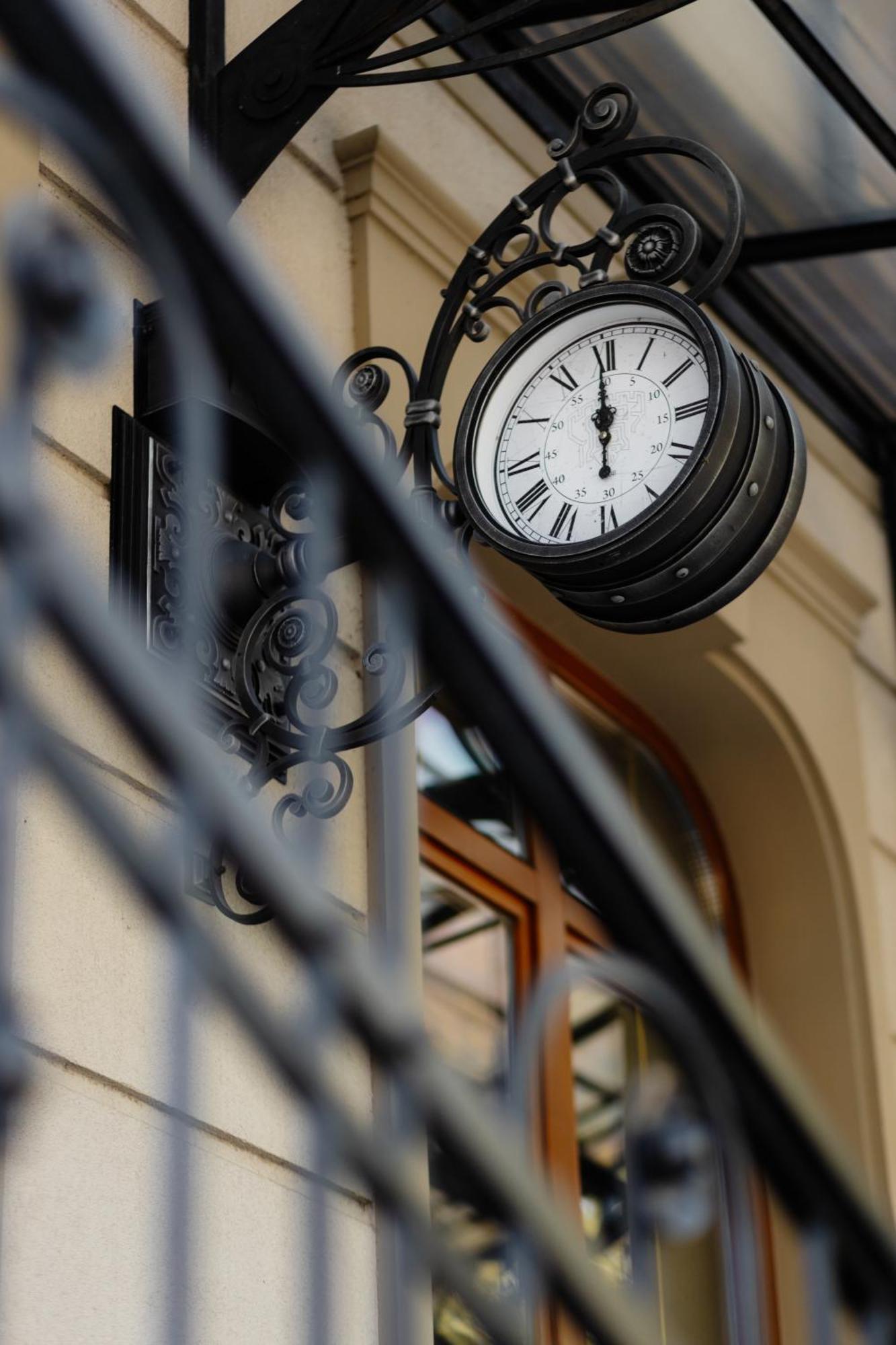 Ganz Hotel Ivano-Frankivsk Exterior foto