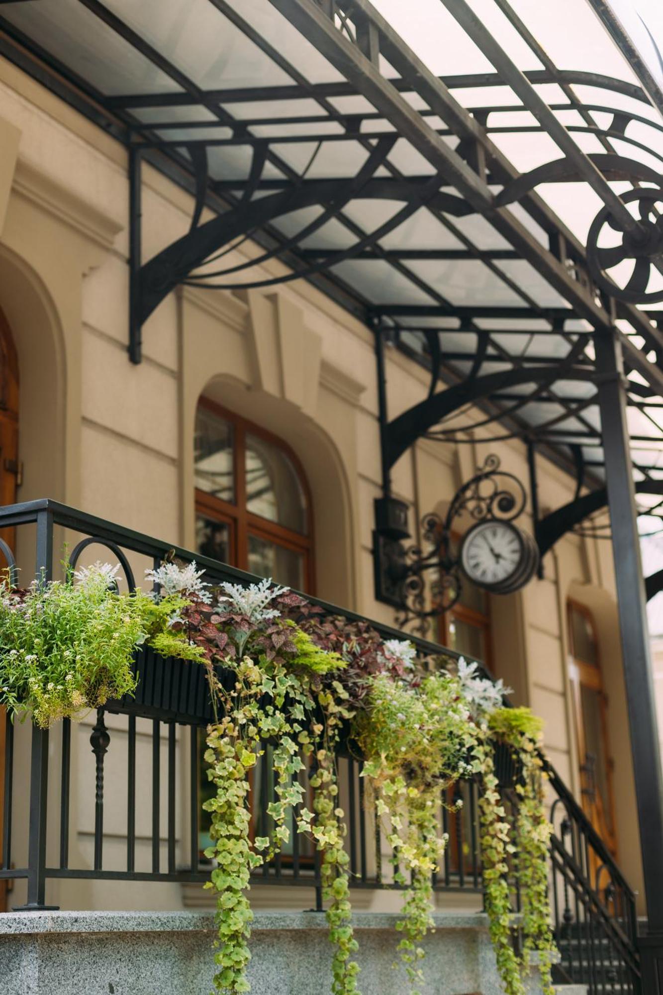 Ganz Hotel Ivano-Frankivsk Exterior foto